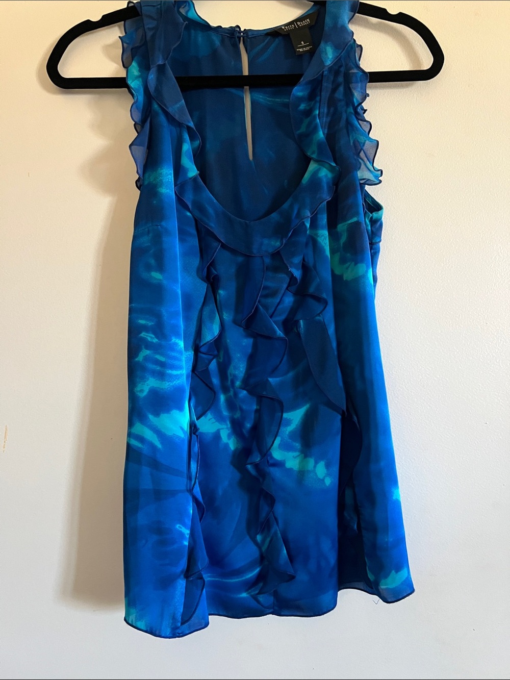 White House Black Market Blue Patterned Blouse